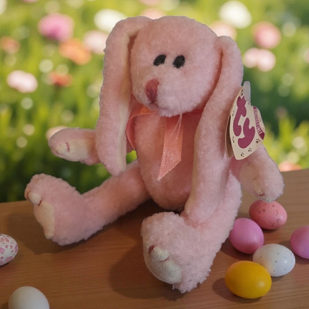 BOGO‎ Ty Beanie Babies Attic Treasures Collection Strawbunny Beanie Baby Plush
